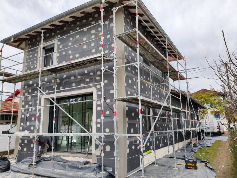 Travaux D'ITE par Gayral Isolation, pose de panneaux, à Dax