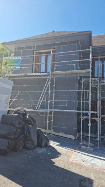 Chantier en cours pour ITE