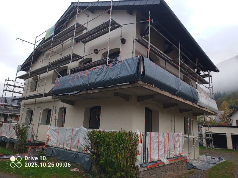 recouvrement de façade avec un crépi de finition pour des travaux d'isolation thermique, Gayral Isolation en Hautes Pyrénées  